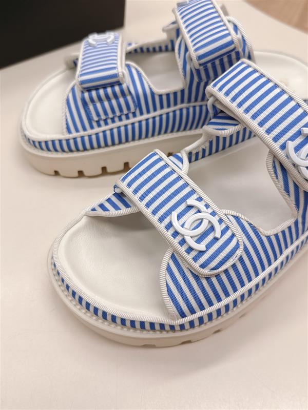 20251128184436665 280